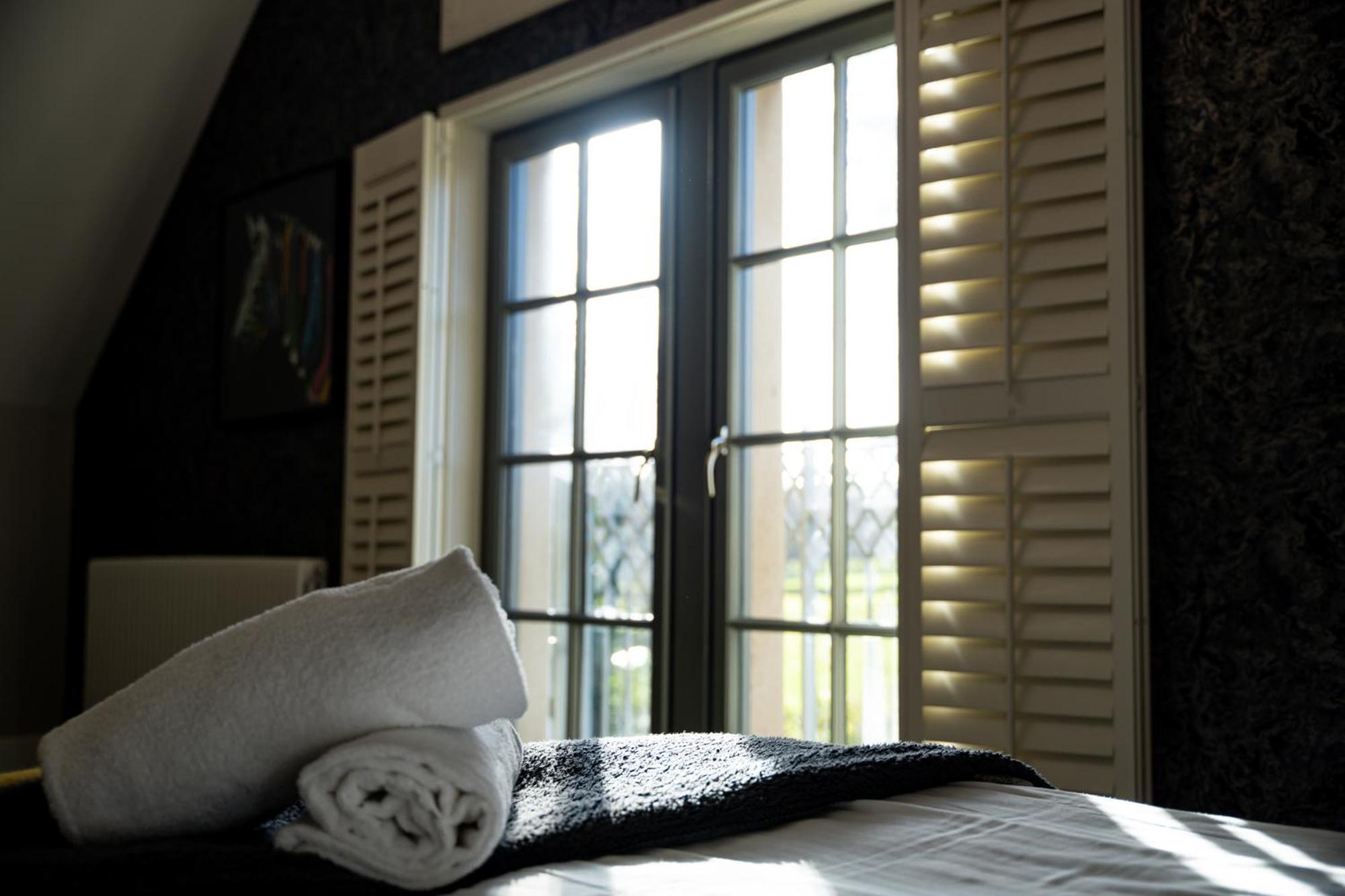 Escape Ordinary At Lough Erne Golf Village إيننيسكيلن المظهر الخارجي الصورة