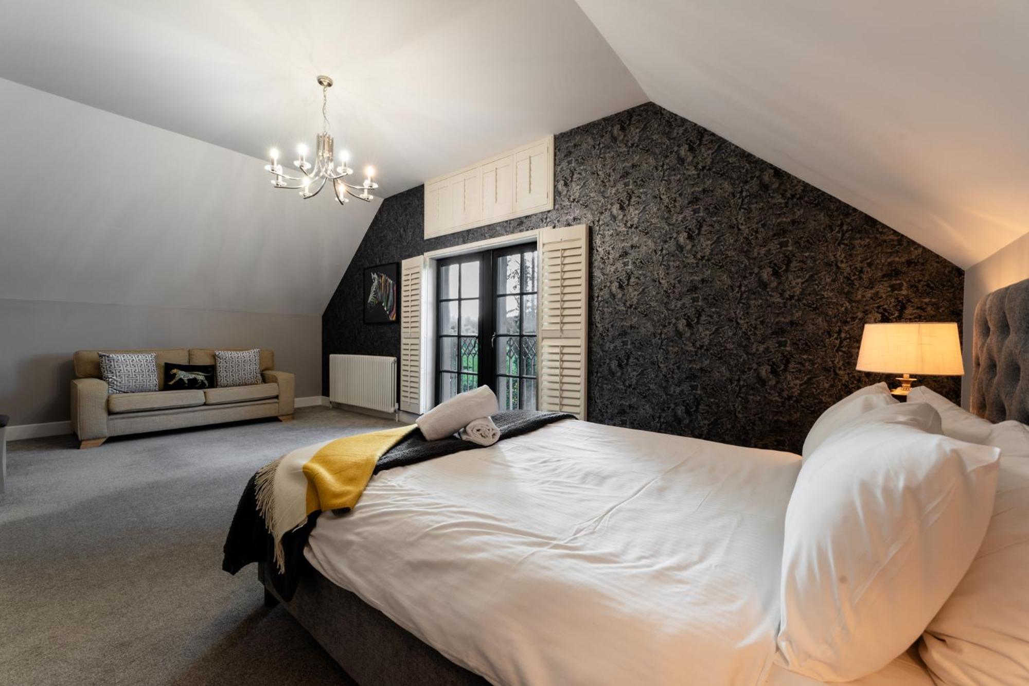 Escape Ordinary At Lough Erne Golf Village إيننيسكيلن المظهر الخارجي الصورة